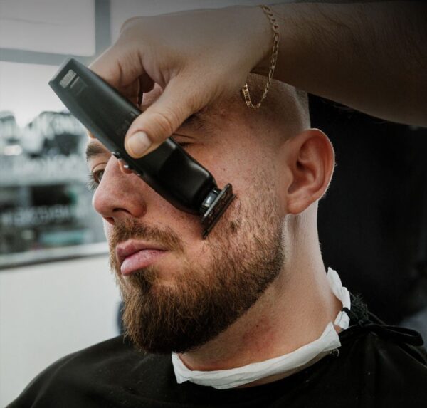 Beard Sculpting Techniques for Modern Styles